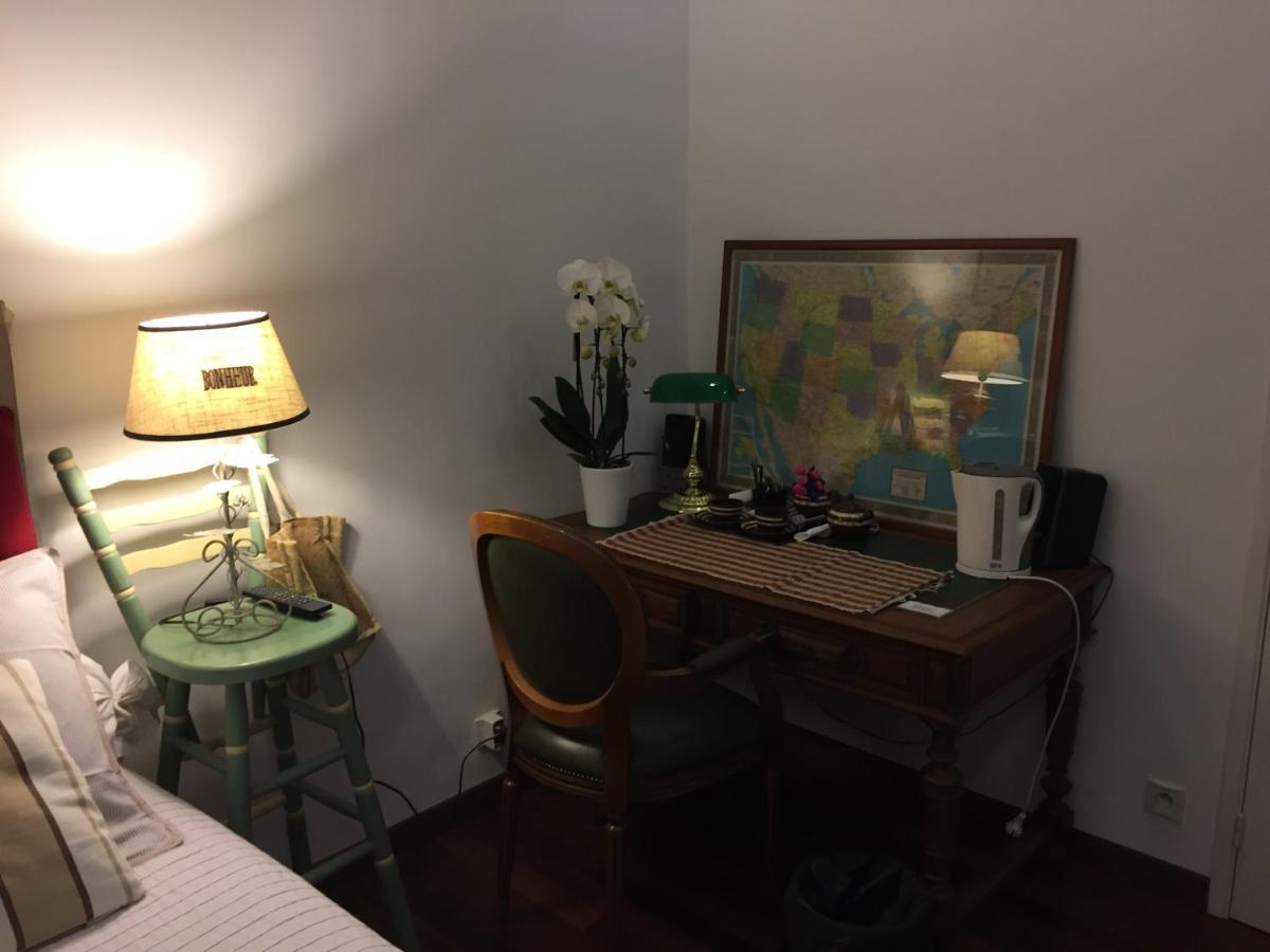 Chambre Et Salle De Bain Cocooning Labellisee Nice Luaran gambar